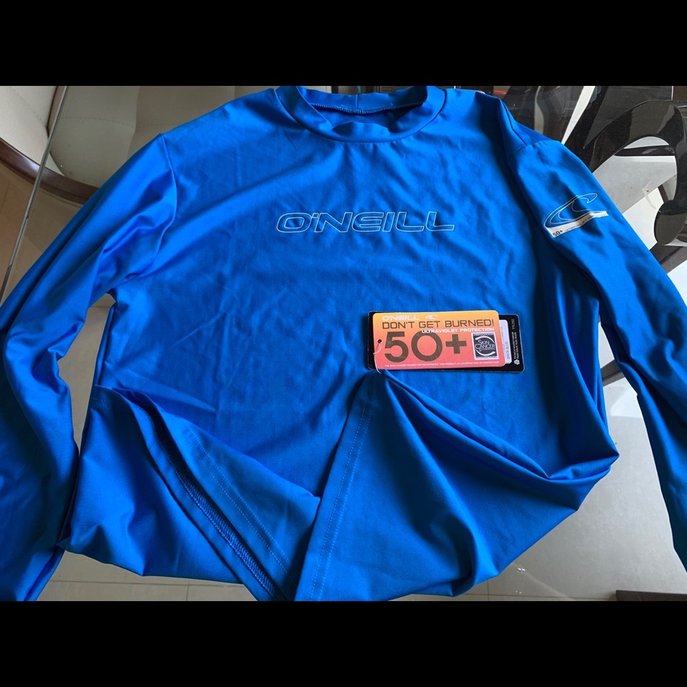 O’Neill NEW WITH TAGS Swim shirtlong sleeve. Youth 16 Slim fit. 50+ UV protectio